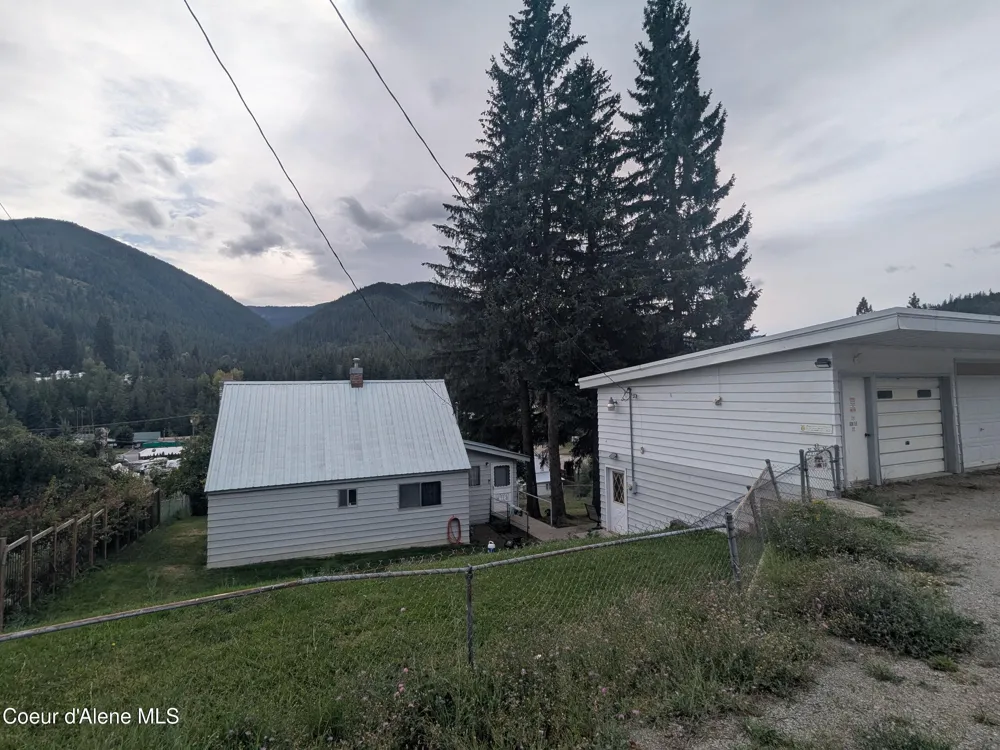 721 Hunter Street Mullan, ID 83846