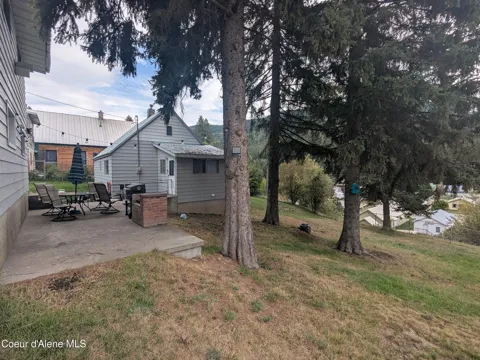 721 Hunter Street