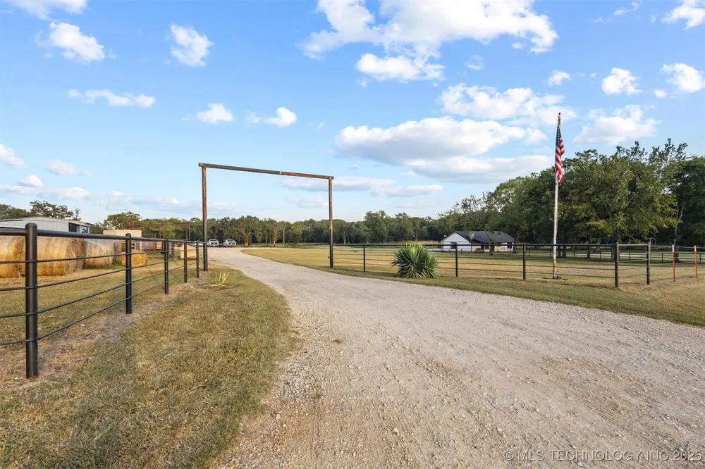 17428 Cumberland Road Madill, OK 73446