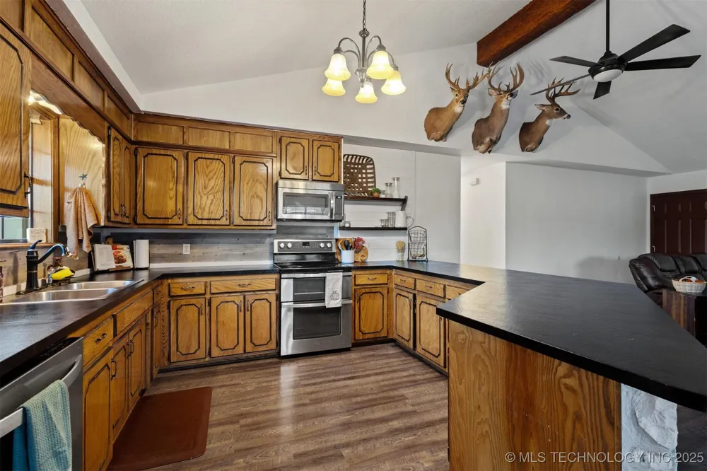 17428 Cumberland Road Madill, OK 73446