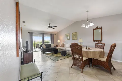449 ROYAL POINCIANA #221