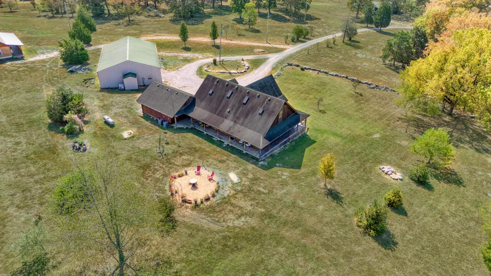 2644 Franklin Rd Russellville, KY 42276