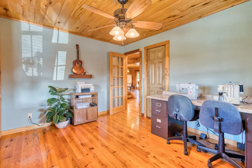 2644 Franklin Rd Russellville, KY 42276