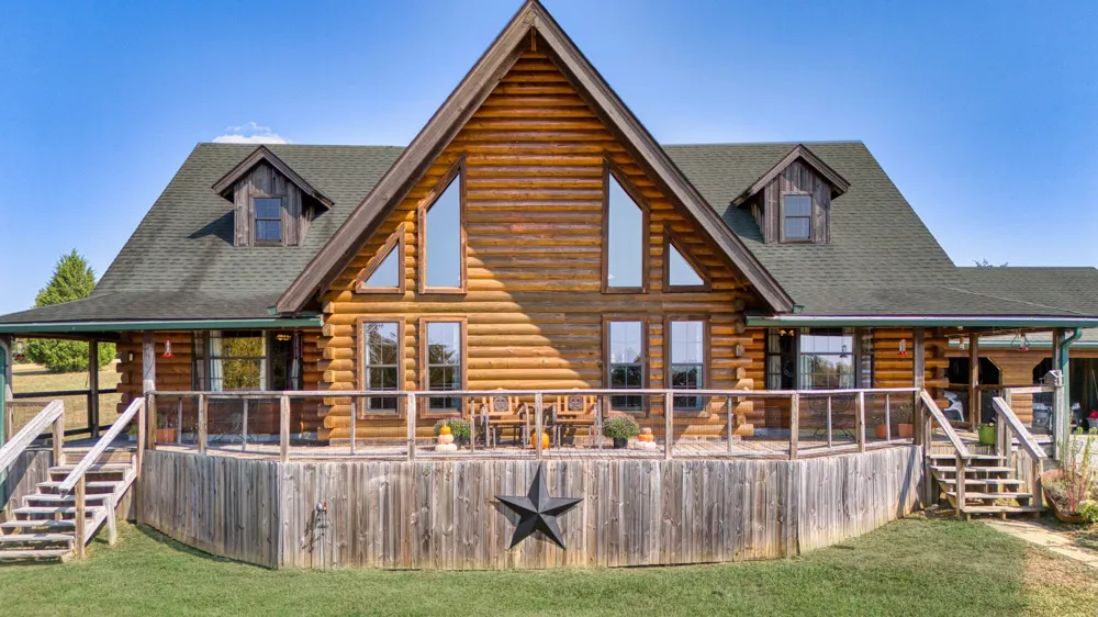 2644 Franklin Rd Russellville, KY 42276