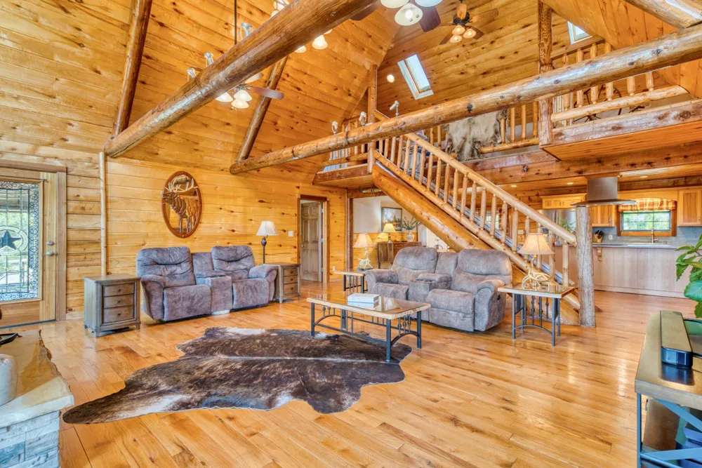 2644 Franklin Rd Russellville, KY 42276
