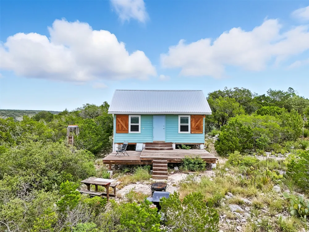 1922 SD 65071 Rocksprings, TX 78880