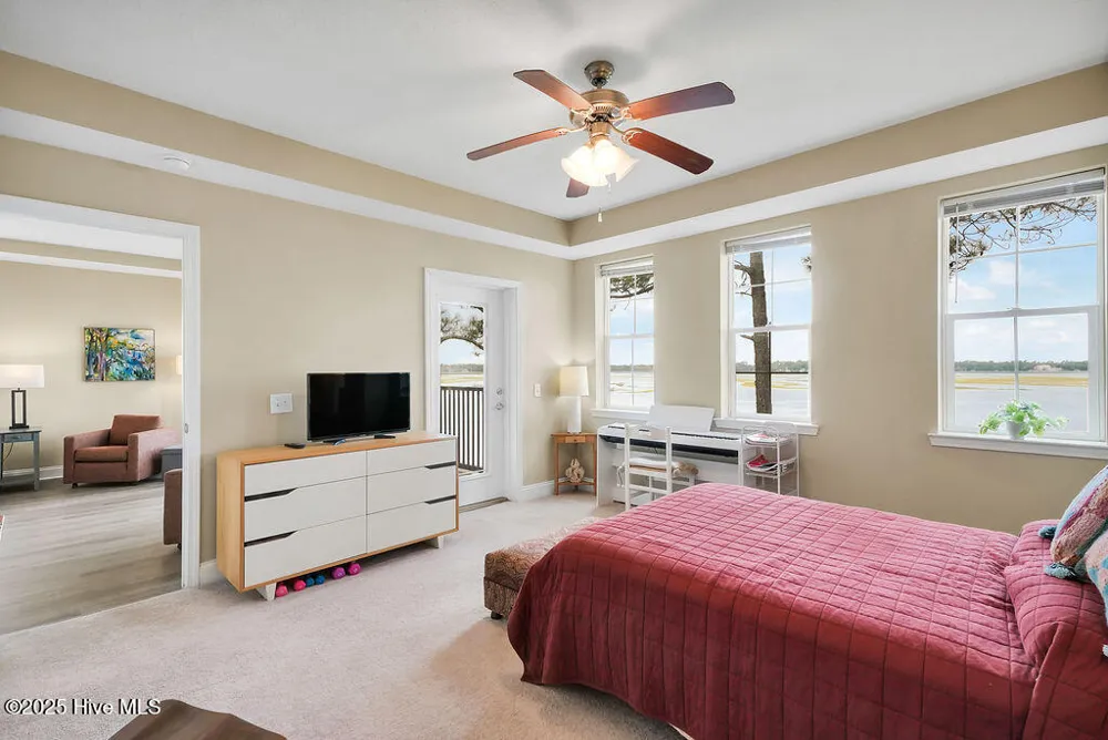 2100 Marsh Grove Lane #Unit 2304 Southport, NC 28461