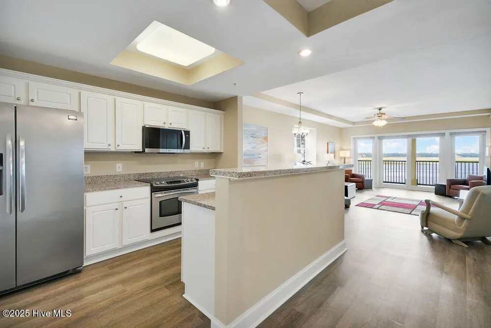 2100 Marsh Grove Lane #Unit 2304 Southport, NC 28461