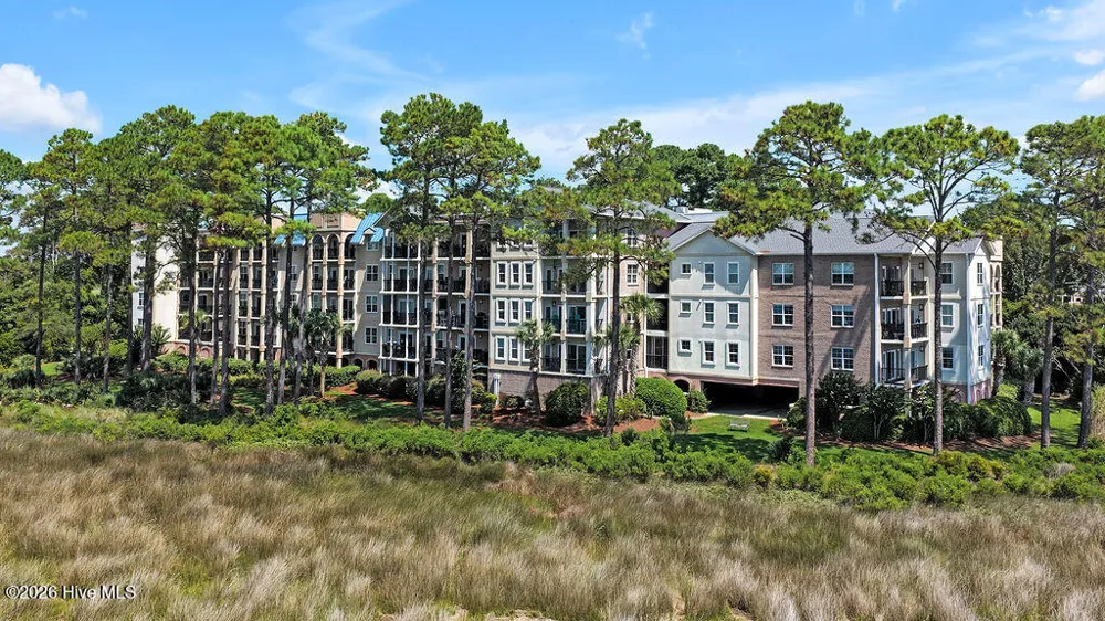 2100 Marsh Grove Lane #Unit 2304 Southport, NC 28461
