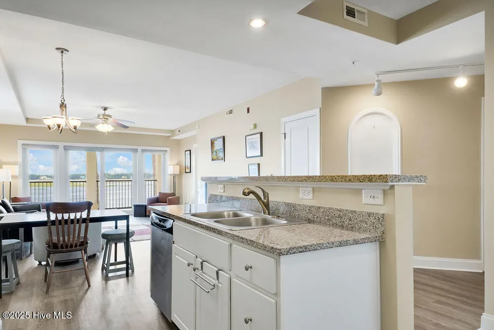 2100 Marsh Grove Lane #Unit 2304 Southport, NC 28461