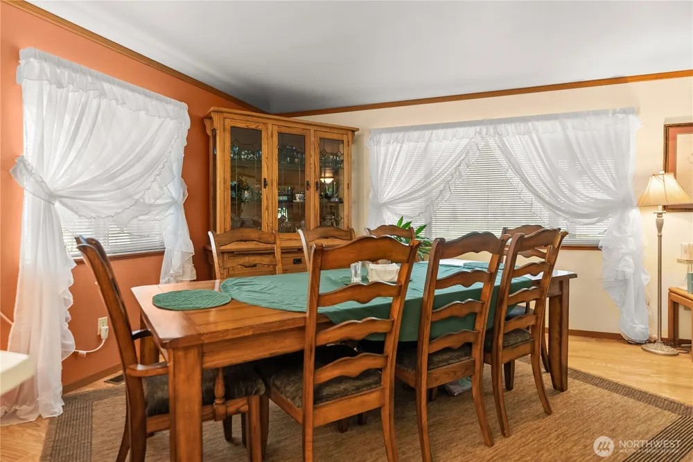 54 B Ross Road #B Twisp, WA 98856