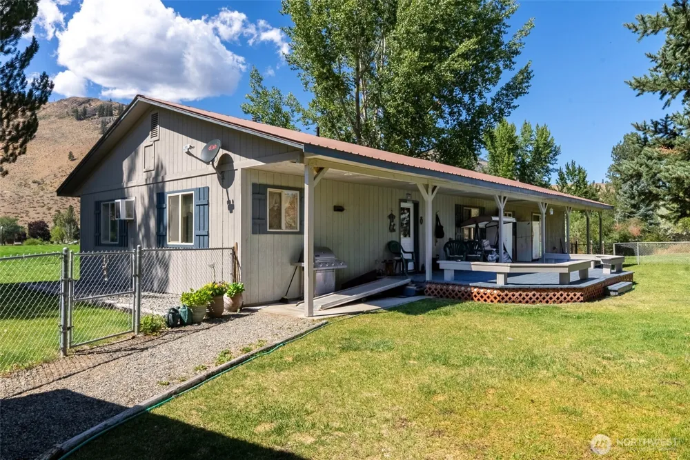 54 B Ross Road #B Twisp, WA 98856