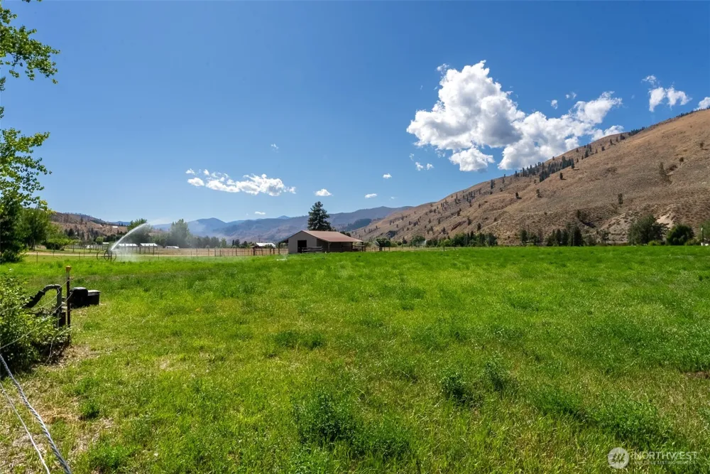 54 B Ross Road #B Twisp, WA 98856
