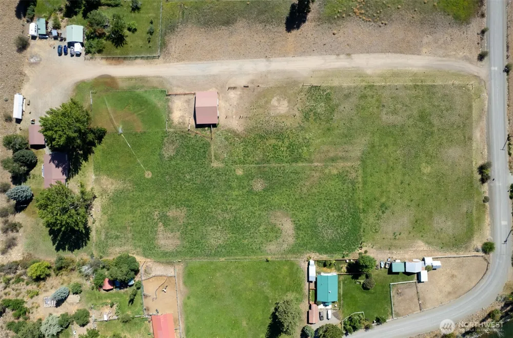 54 B Ross Road #B Twisp, WA 98856
