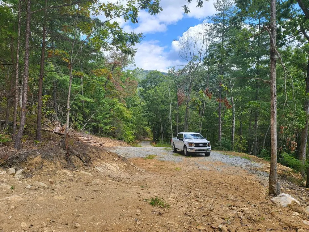 Cedar Creek Farm Road Tuckasegee, NC 28783