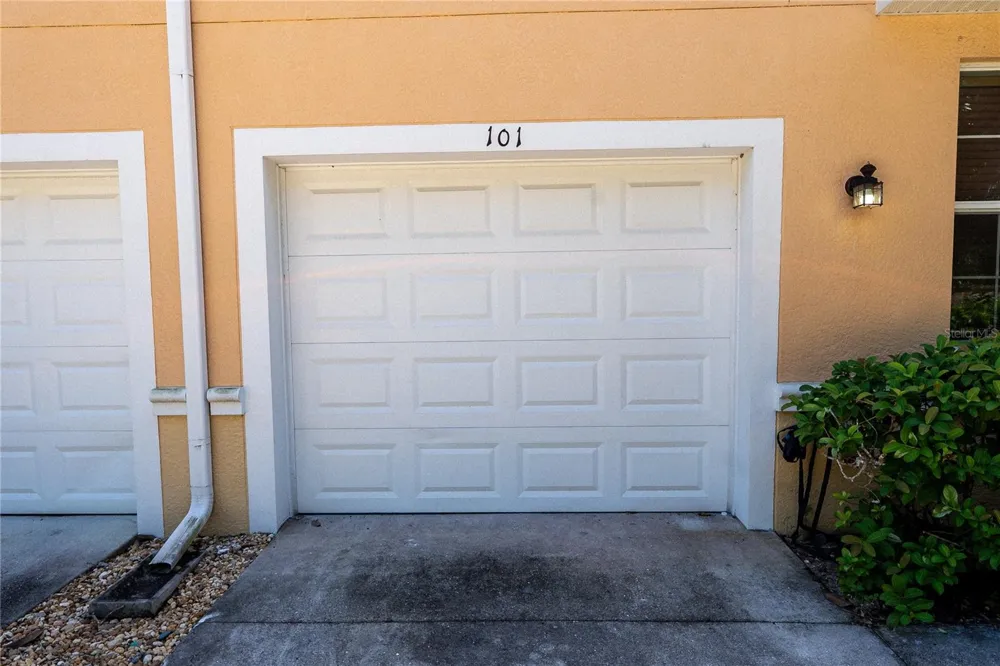 3756 82ND AVENUE CIRCLE E #101 Sarasota, FL 34243