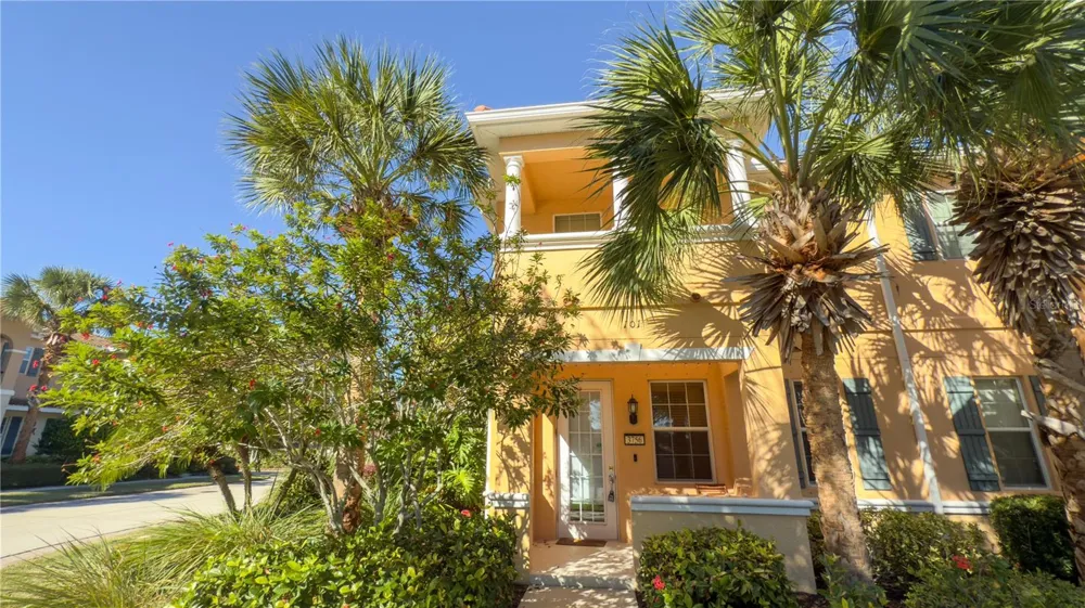 3756 82ND AVENUE CIRCLE E #101 Sarasota, FL 34243