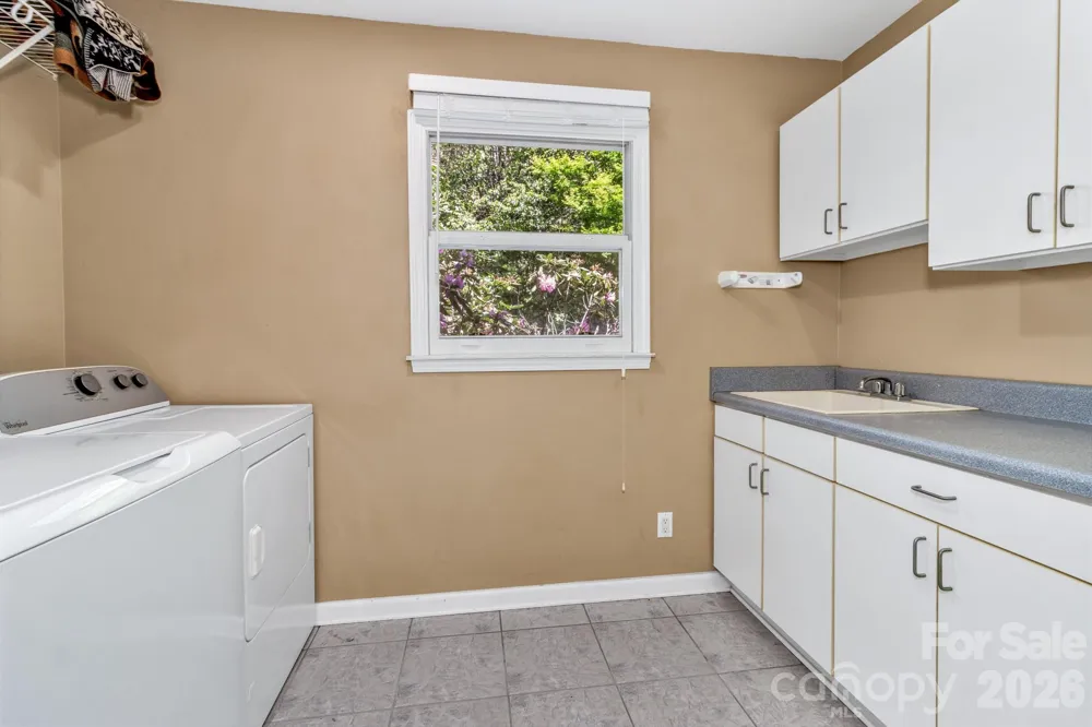 125 Winding Ridge Road Fairview, NC 28730