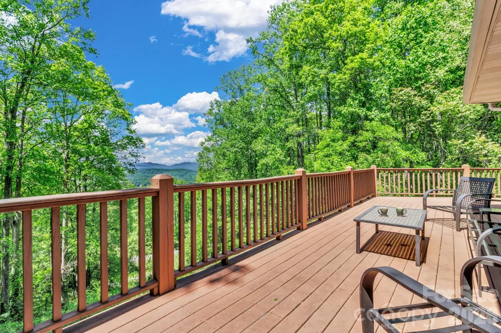 125 Winding Ridge Road Fairview, NC 28730