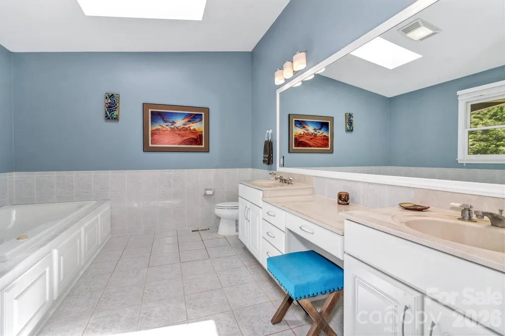 125 Winding Ridge Road Fairview, NC 28730