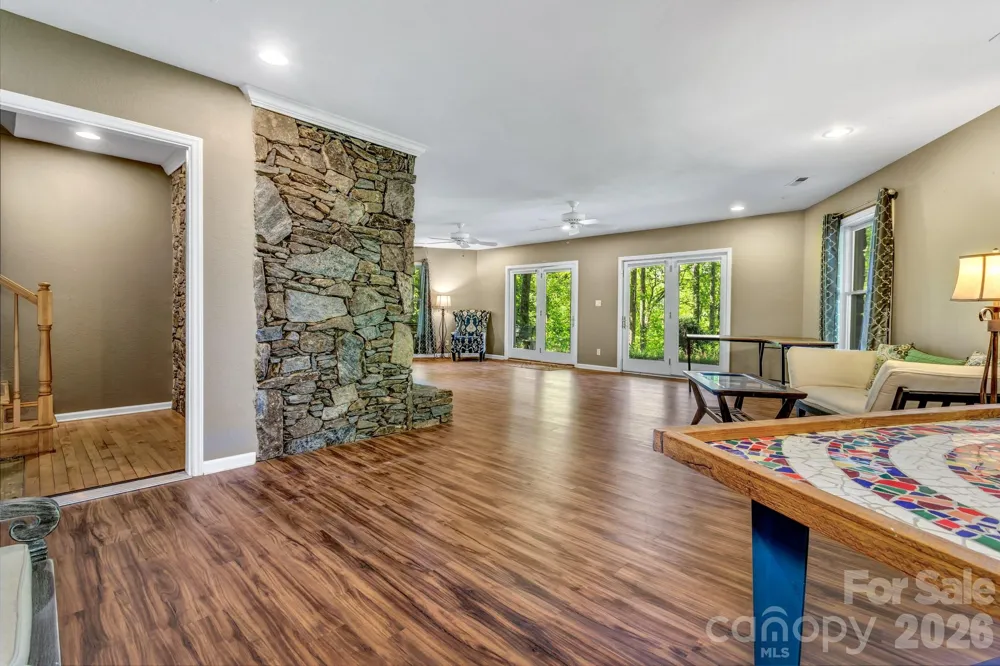 125 Winding Ridge Road Fairview, NC 28730
