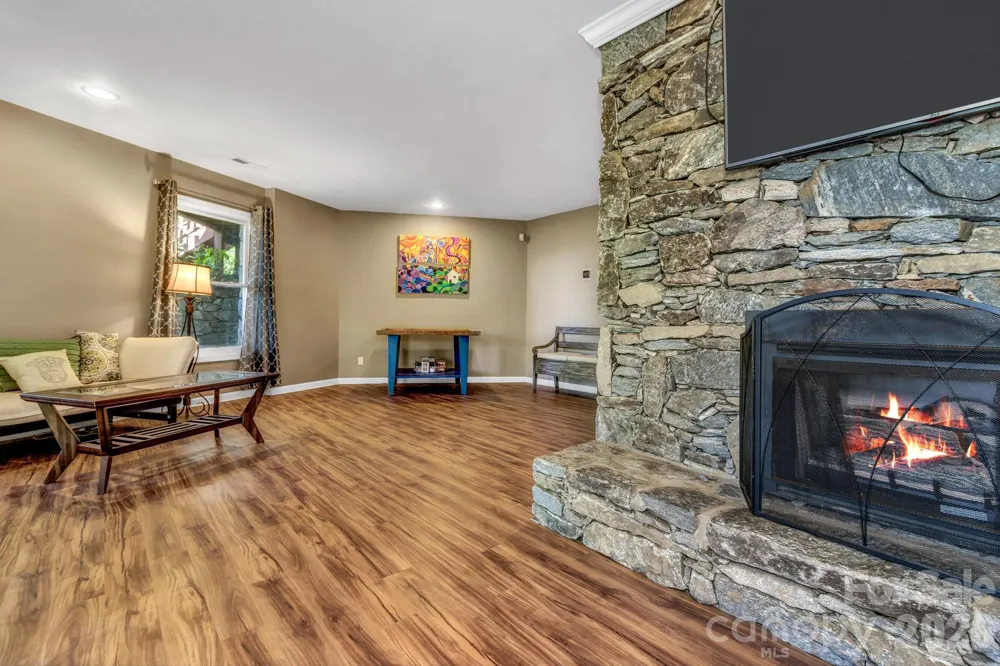 125 Winding Ridge Road Fairview, NC 28730