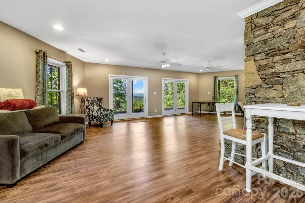125 Winding Ridge Road Fairview, NC 28730