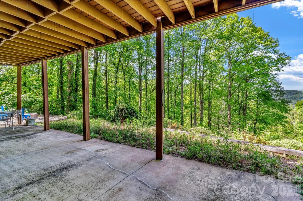 125 Winding Ridge Road Fairview, NC 28730