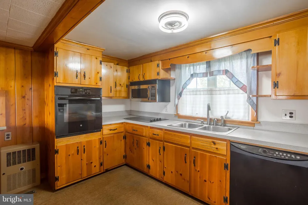 7751 DIVIDING CREEK Pocomoke, MD 21851