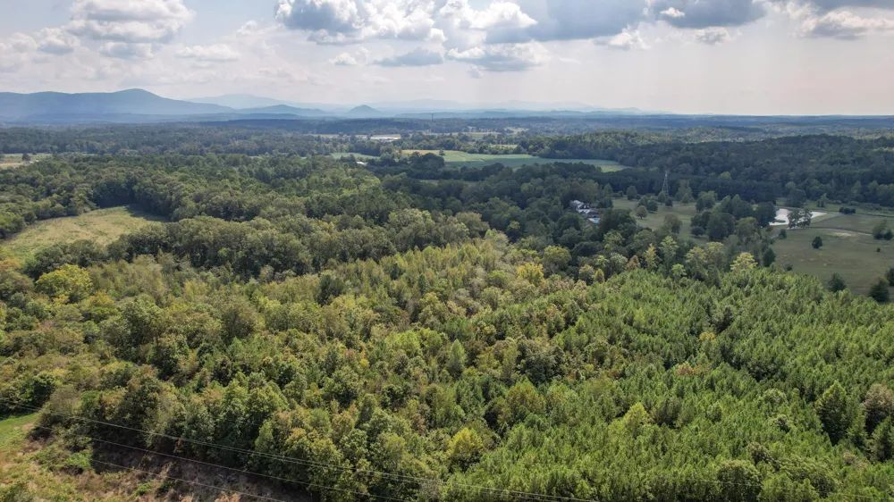 8093 Wright Lane NE Cleveland, TN 37323