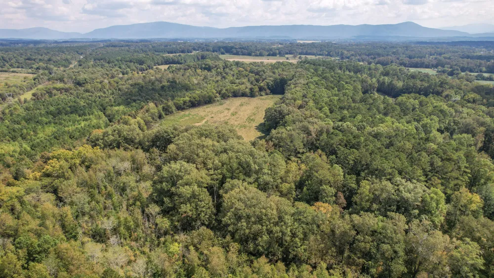 8093 Wright Lane NE Cleveland, TN 37323