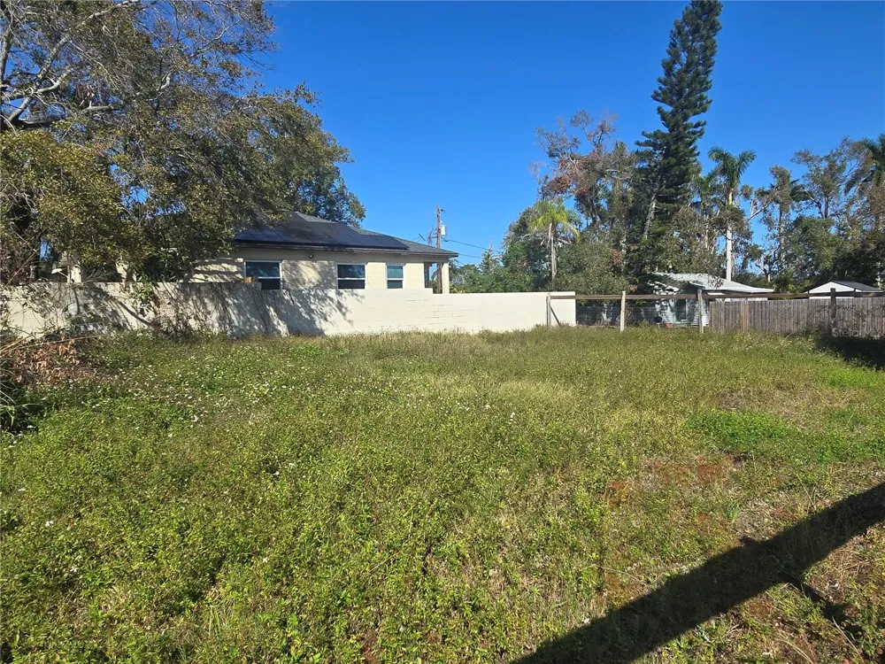1756 DR MARTIN LUTHER KING JR STREET S St Petersburg, FL 33705