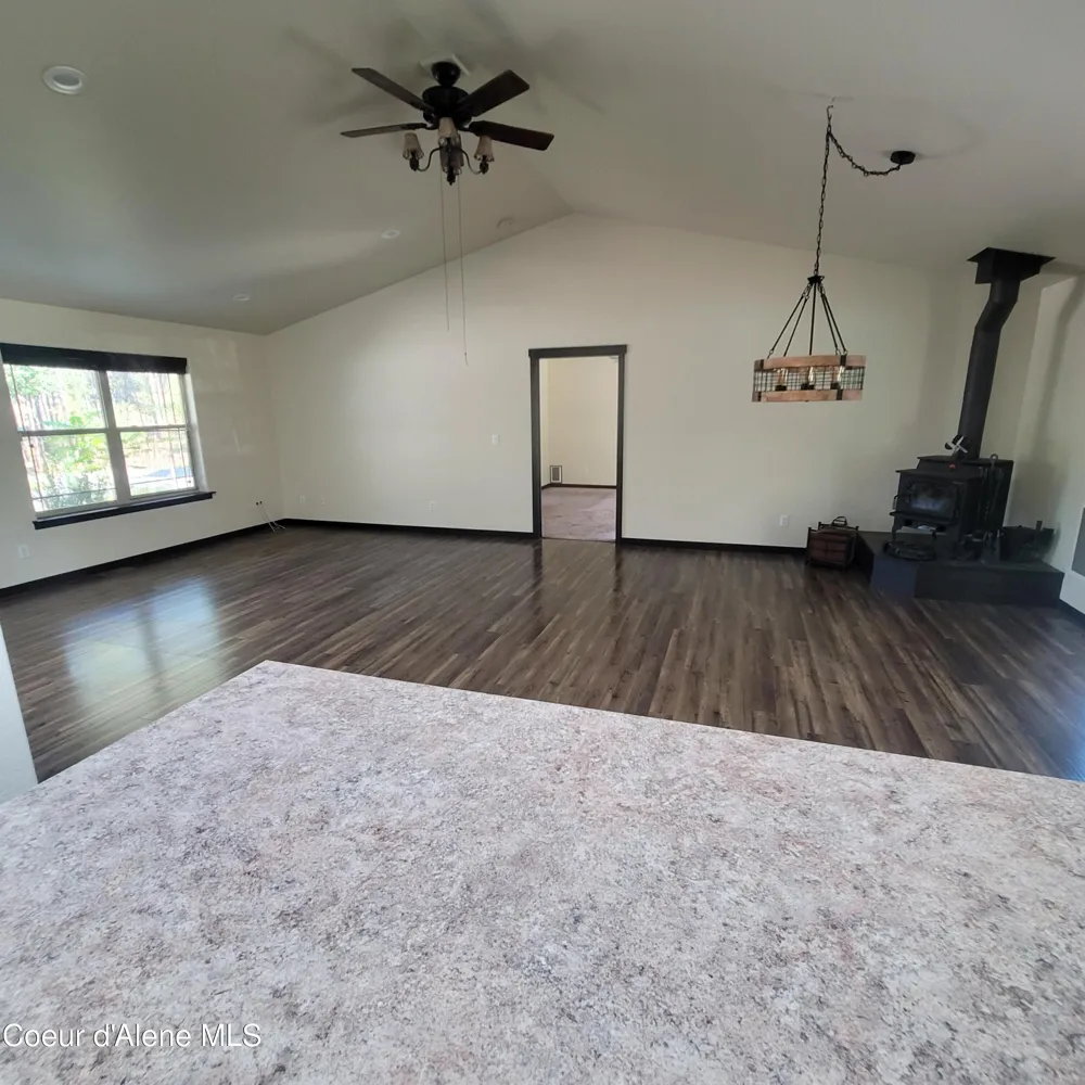 32647 TAHOE DRIVE Spirit Lake, ID 83869
