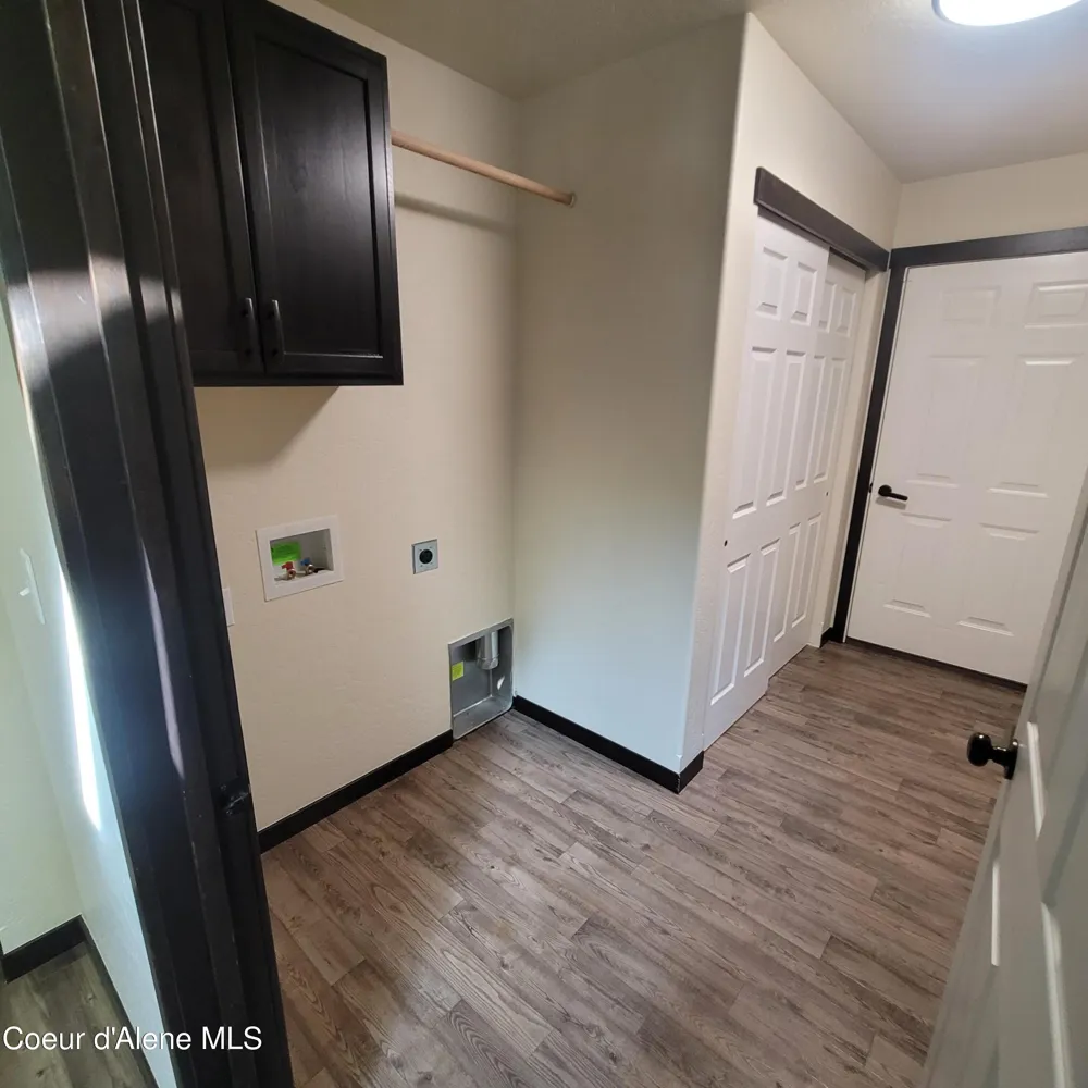 32647 TAHOE DRIVE Spirit Lake, ID 83869