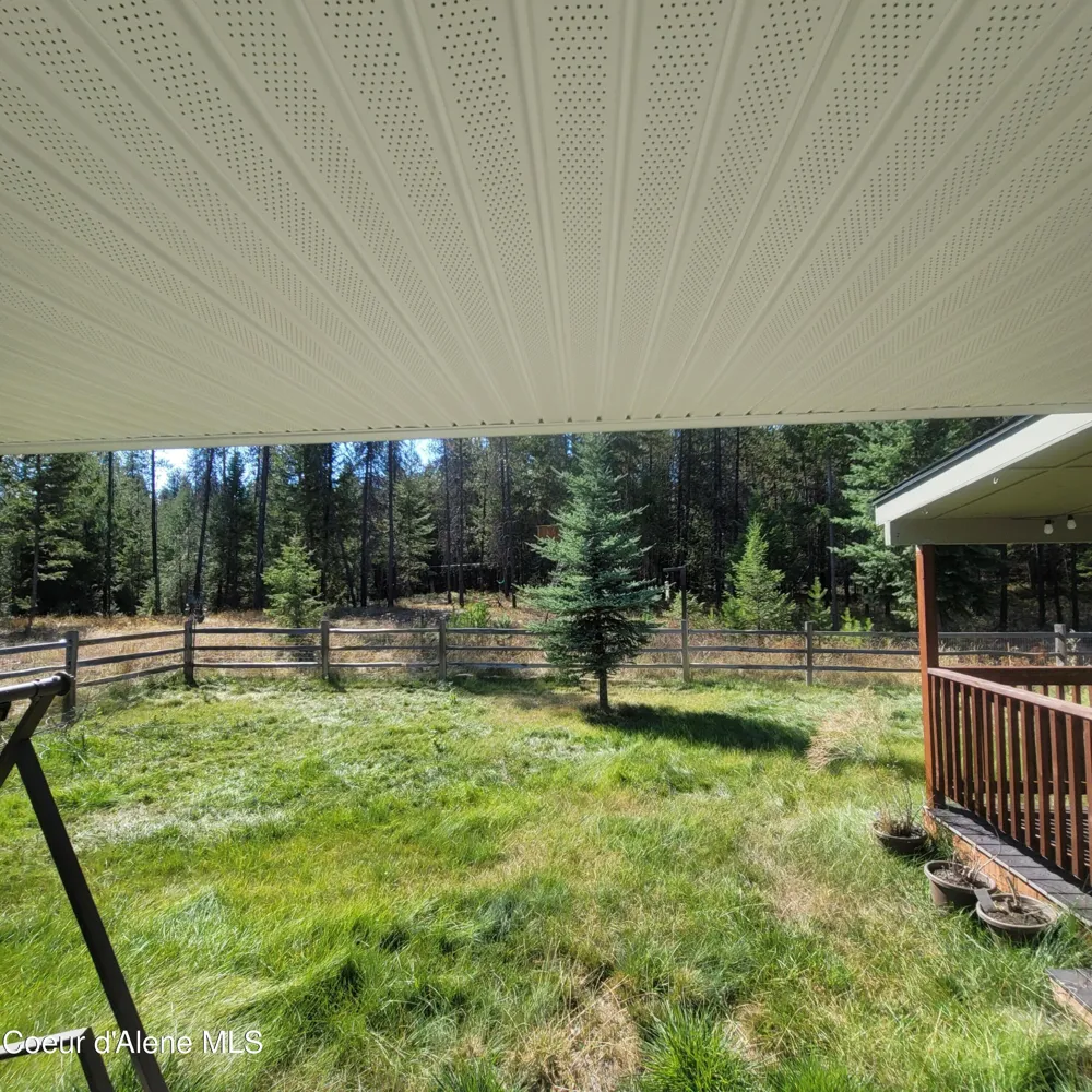 32647 TAHOE DRIVE Spirit Lake, ID 83869