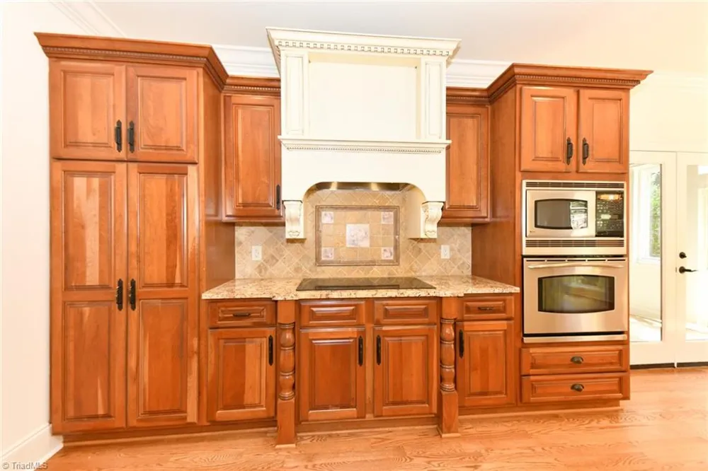 7303 Horseshoe Bend Trail Summerfield, NC 27358