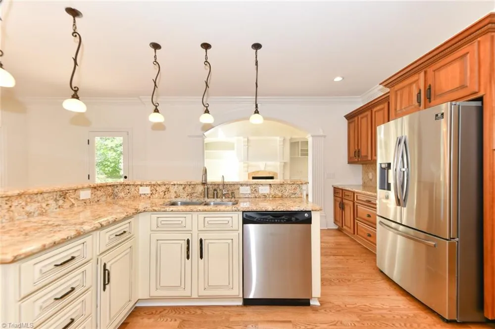 7303 Horseshoe Bend Trail Summerfield, NC 27358