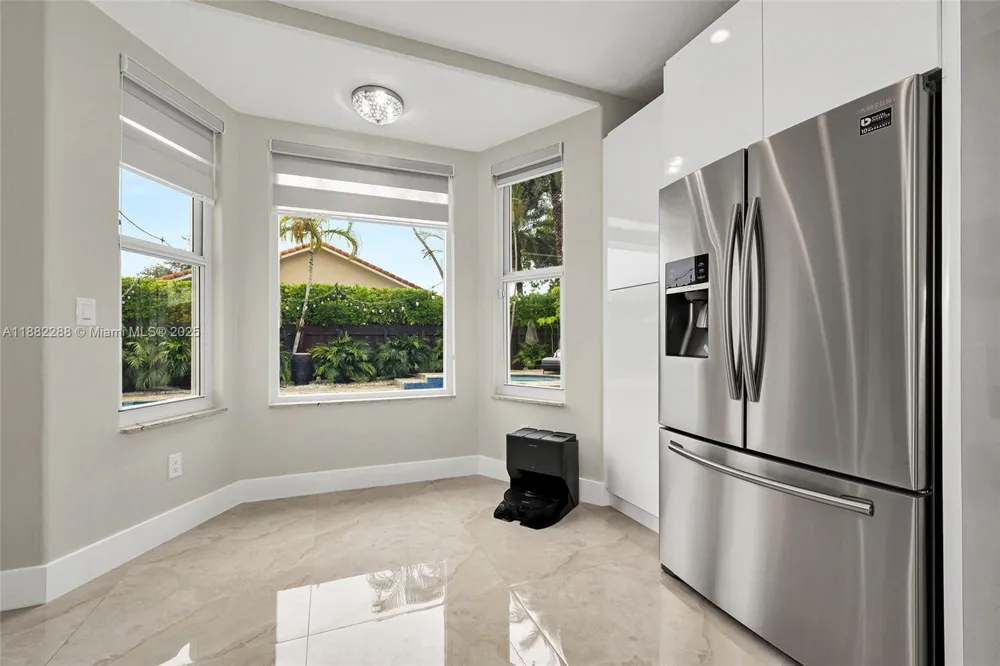 1385 SW 143rd Ct Miami, FL 33184