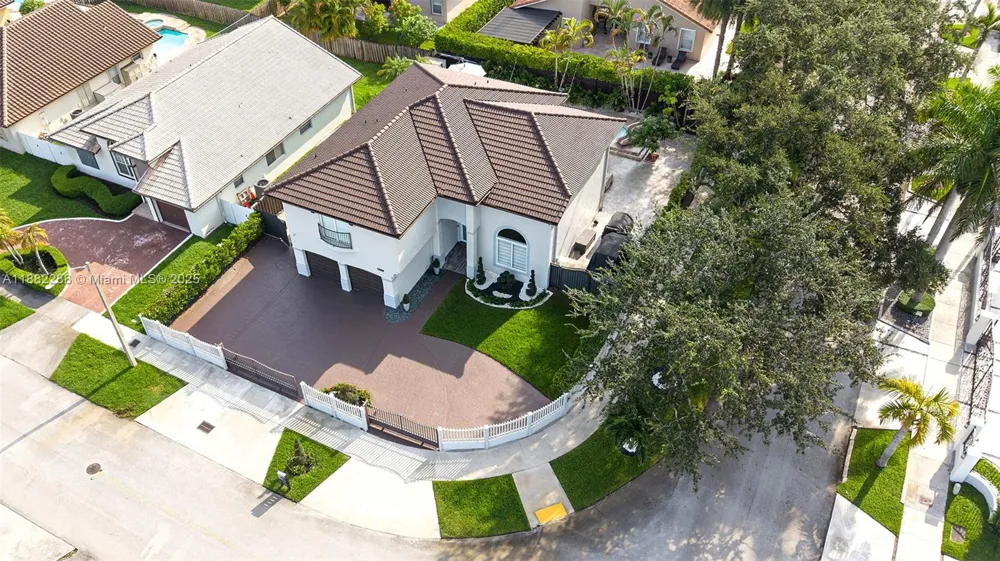 1385 SW 143rd Ct Miami, FL 33184