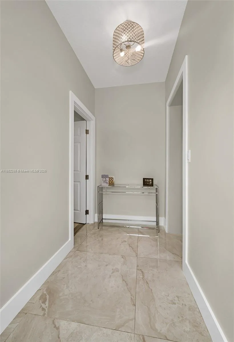 1385 SW 143rd Ct Miami, FL 33184