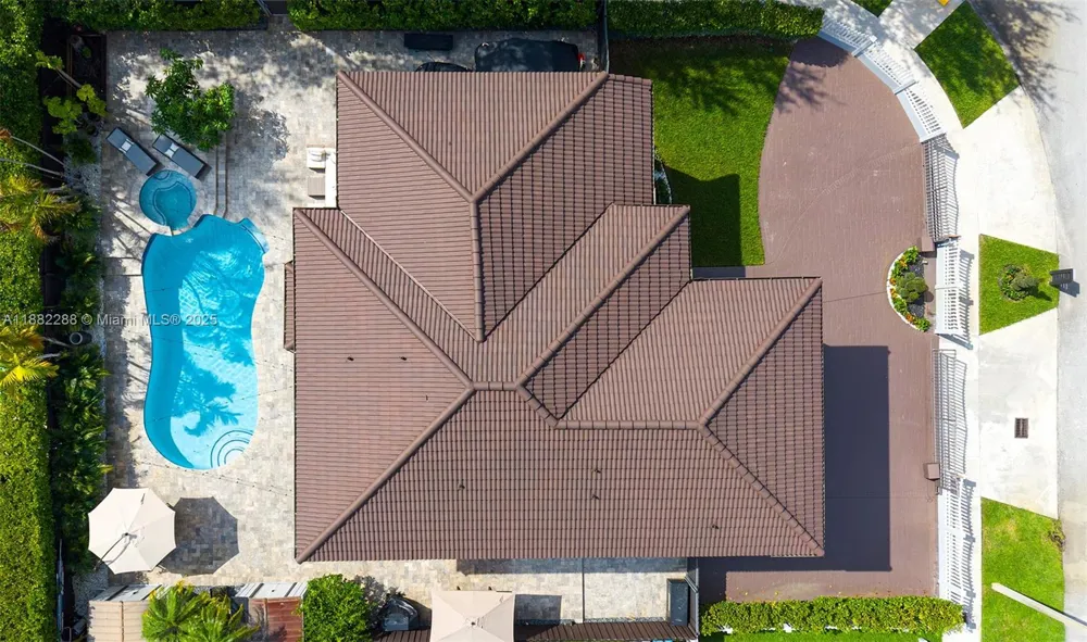 1385 SW 143rd Ct Miami, FL 33184