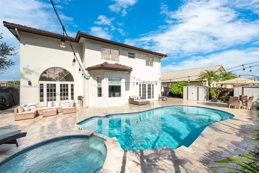 1385 SW 143rd Ct Miami, FL 33184