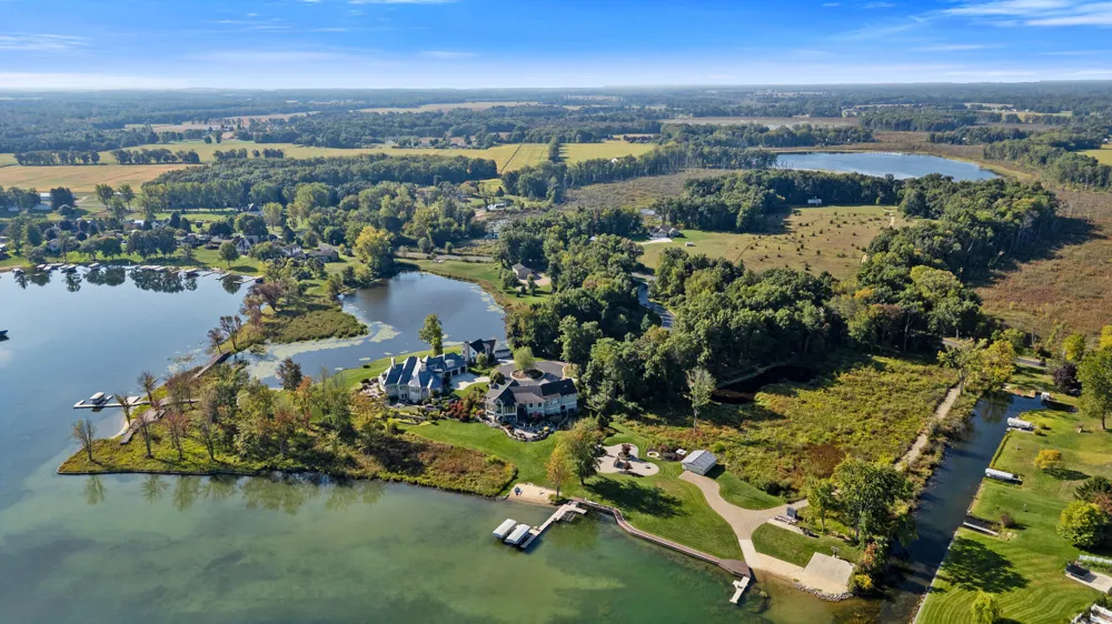 12284 Crowne Pointe Drive ##11 Vicksburg, MI 49097