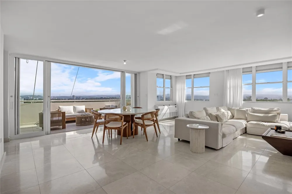 225 ROAD NO 2, VILLA CAPARRA PLAZA #PH-3 Guaynabo, PR 00966