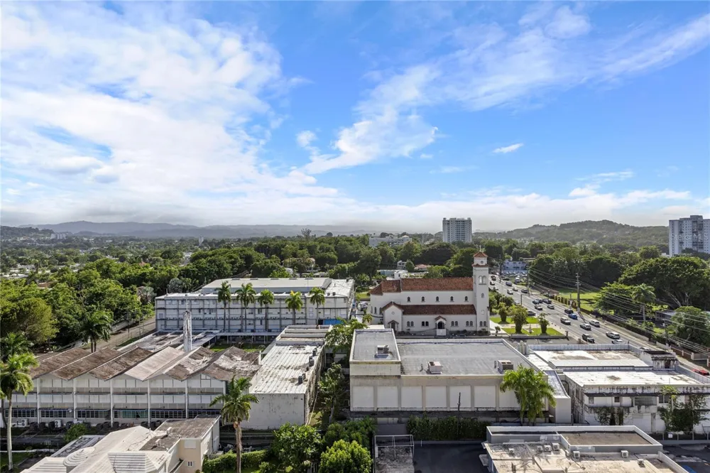 225 ROAD NO 2, VILLA CAPARRA PLAZA #PH-3 Guaynabo, PR 00966