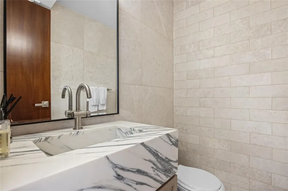 225 ROAD NO 2, VILLA CAPARRA PLAZA #PH-3 Guaynabo, PR 00966