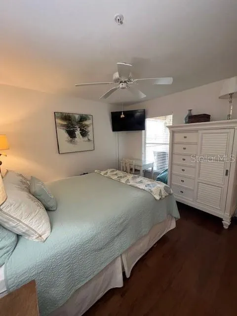 5270 HYLAND HILLS AVENUE #1724 Sarasota, FL 34241