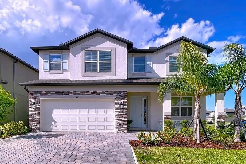 2450 SUNNY PEBBLE LOOP Zephyrhills, FL 33540