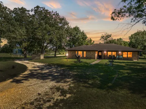 821 E Stegall Road