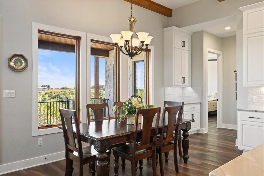 234 Elk Run Cove Blanco, TX 78606